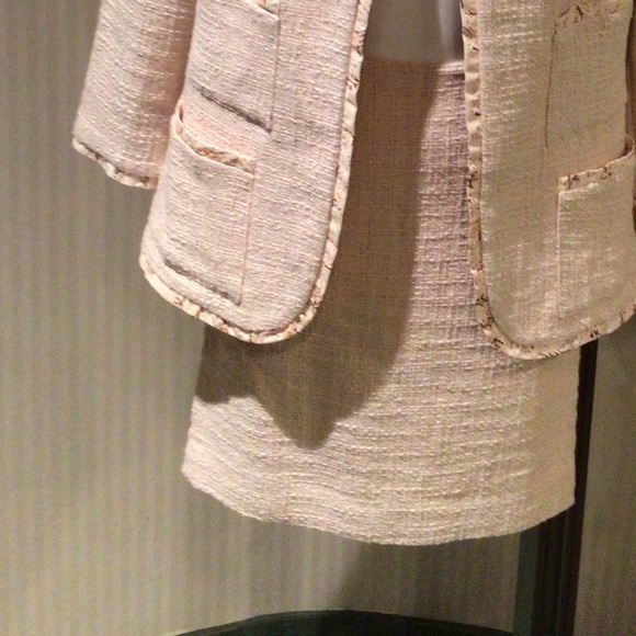 NWT peach /white jacket/skirt suit - Picture 4 of 8